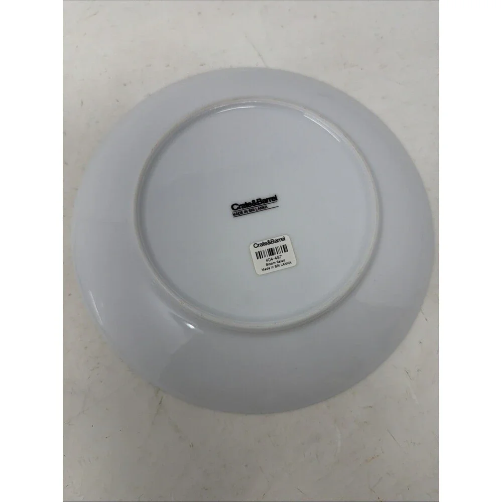 Set of 2 Crate & Barrel “Bloom” Daisy Flower 8.75” Salad Plates NWT